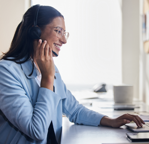 Agent working at an internal call center